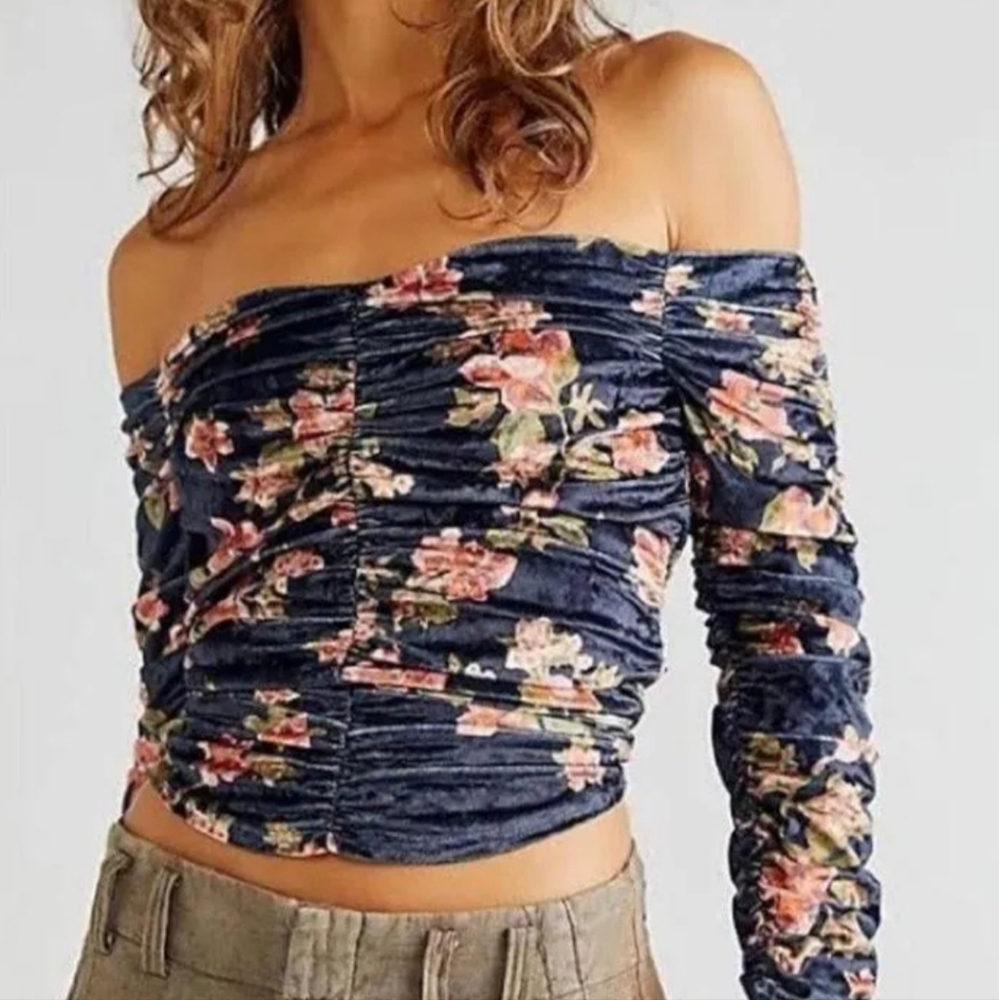 LAST ONE! Free People Reina Top Floral Velvet Ruched Off Shoulder in Black